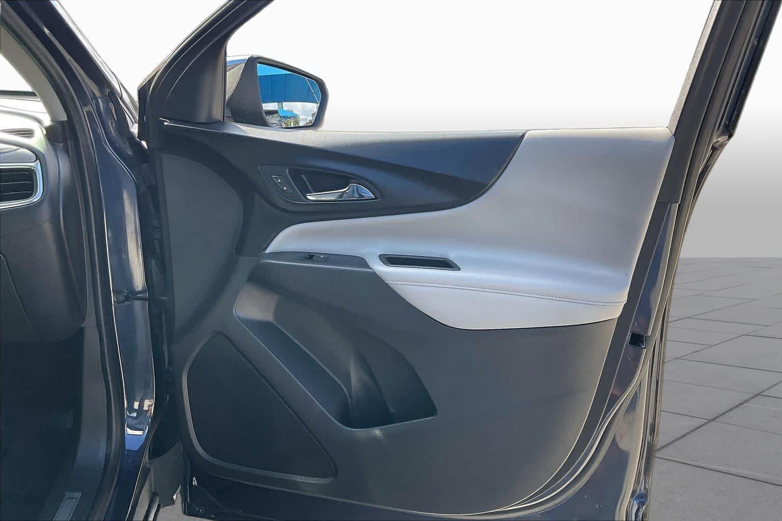 Used 2019 Storm Blue Metallic Chevrolet Premier image 22