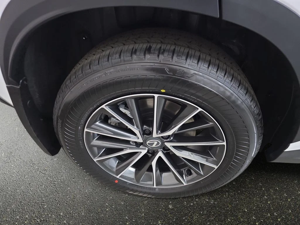 New 2026 Ultra White Lexus PREMIUM image 30