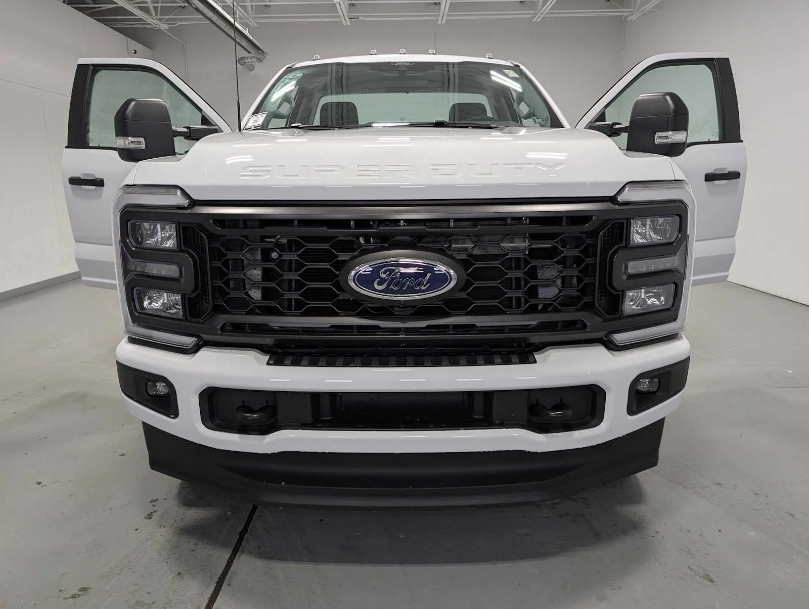 2025 Ford F-250 Super Duty XL - Photo 13