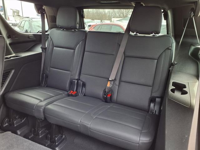 Used 2025 Summit White Chevrolet LT image 8