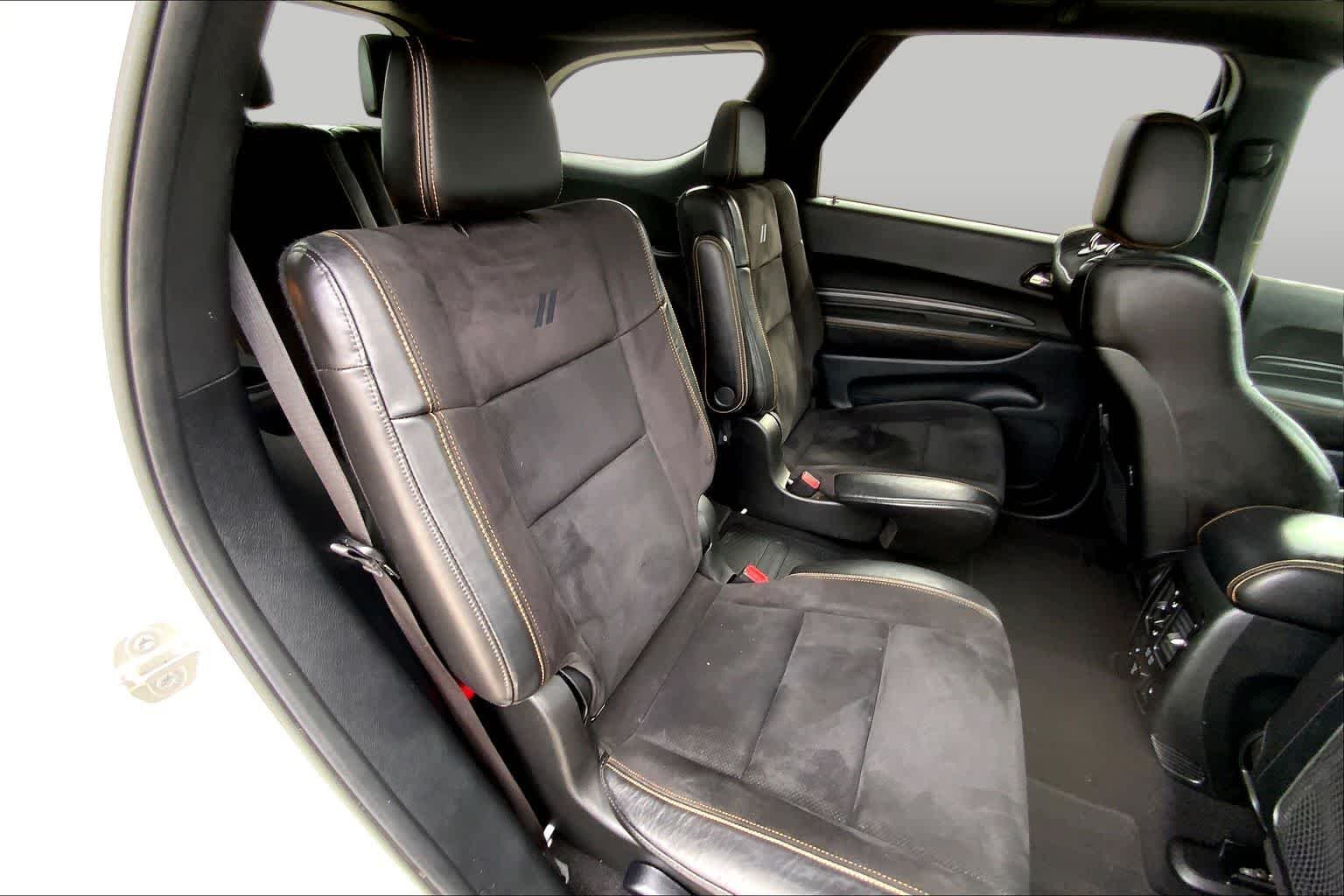 Used 2023 White Knuckle Clearcoat Dodge Hemi Orange image 20