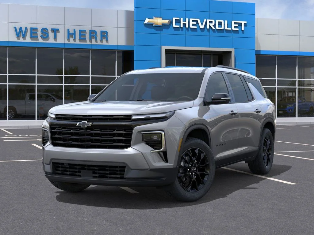 Used 2026 Gray Chevrolet LT image 7