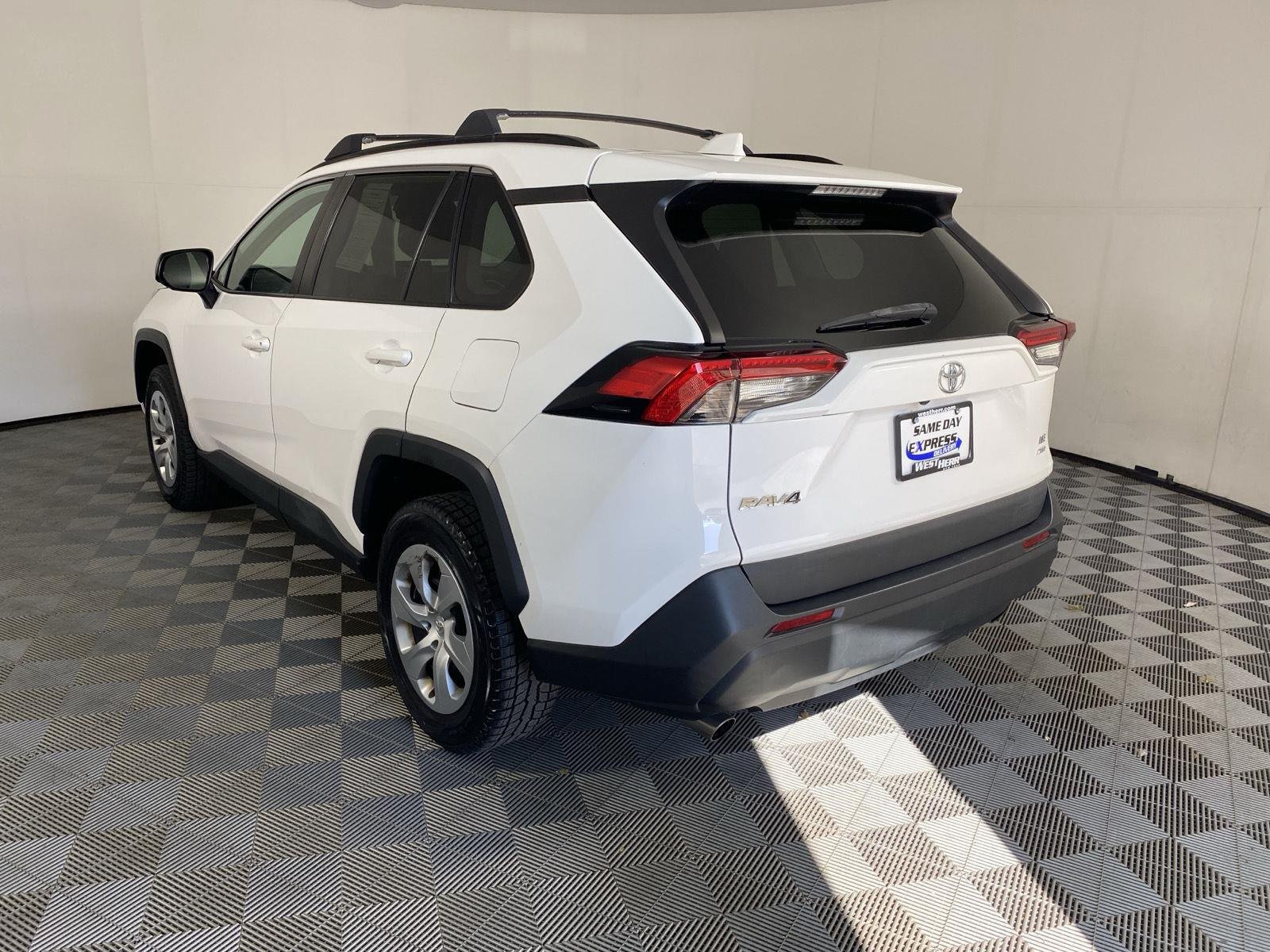 Used 2021 Super White Toyota LE image 5