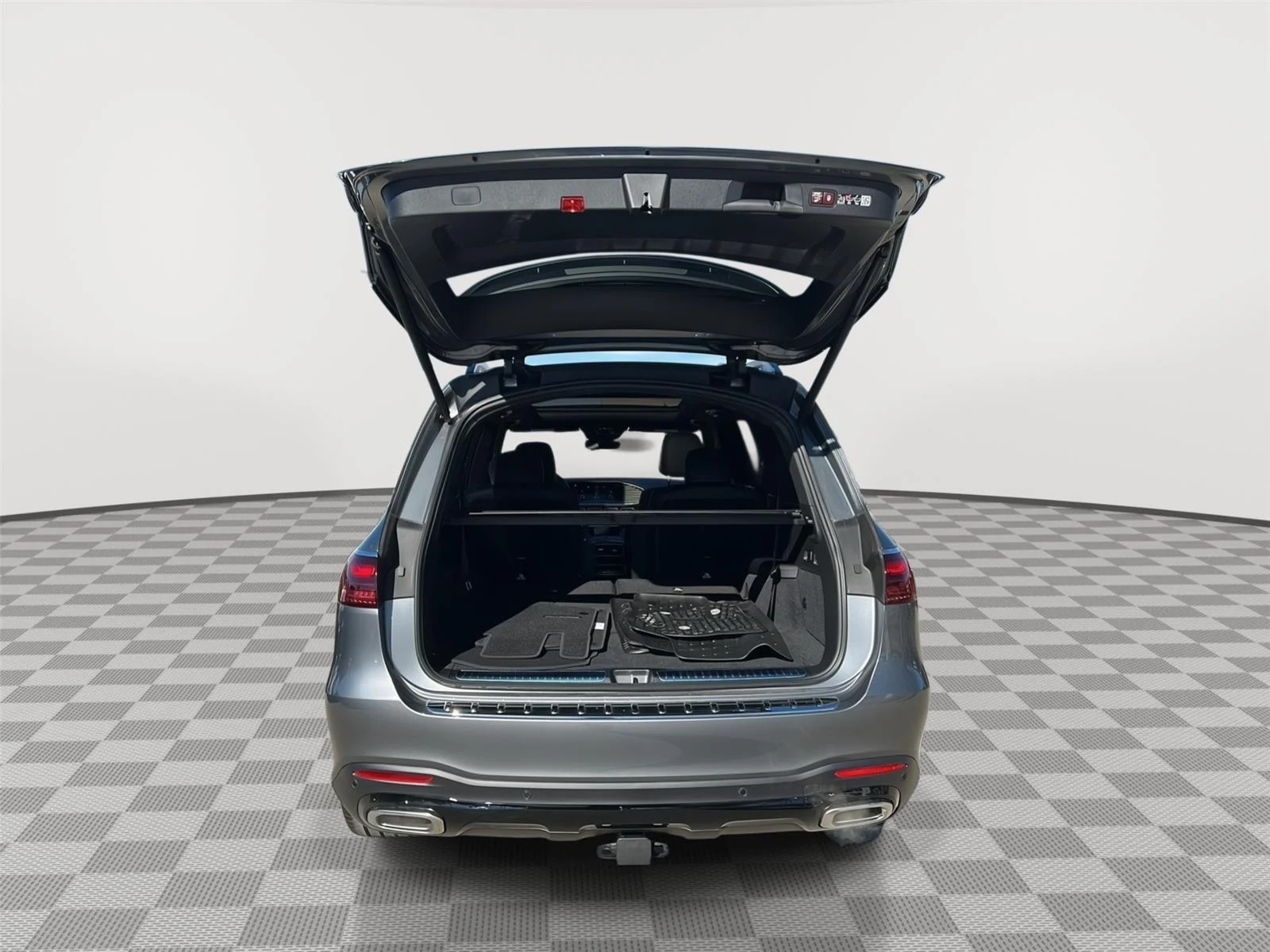 New 2026 Selenite Grey Metallic Mercedes-Benz GLS 580 image 29