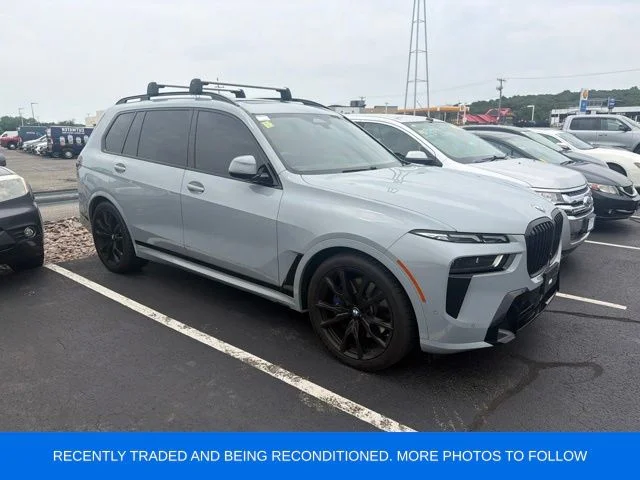 2023 BMW X7 xDrive40i