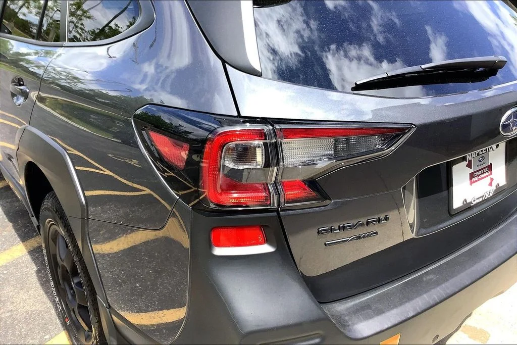 Used 2025 Gray Subaru Wilderness image 32