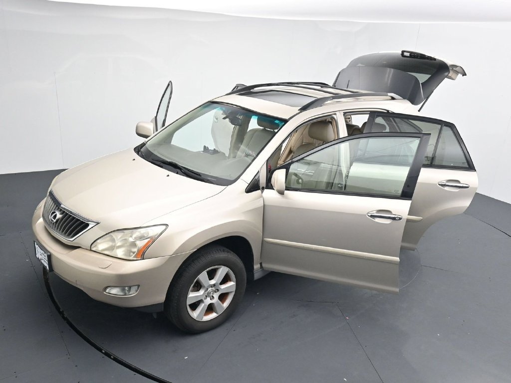 Used 2008  Lexus 350 image 26