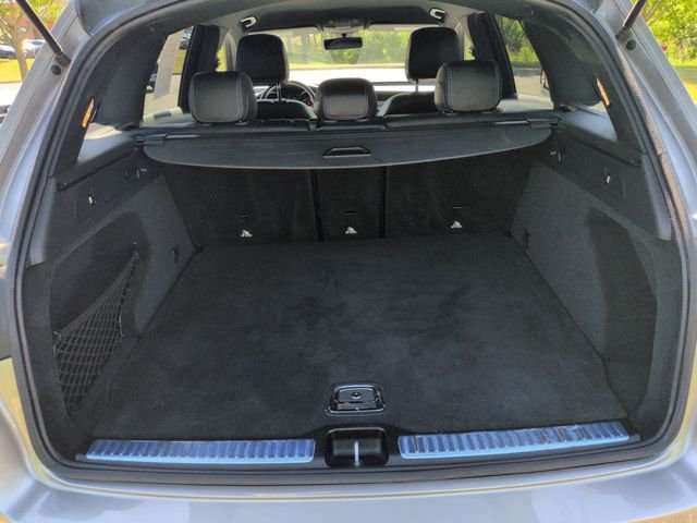 Used 2020  Mercedes-Benz GLC 300 image 23