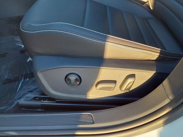 2024 Volkswagen Jetta SE - Photo 22