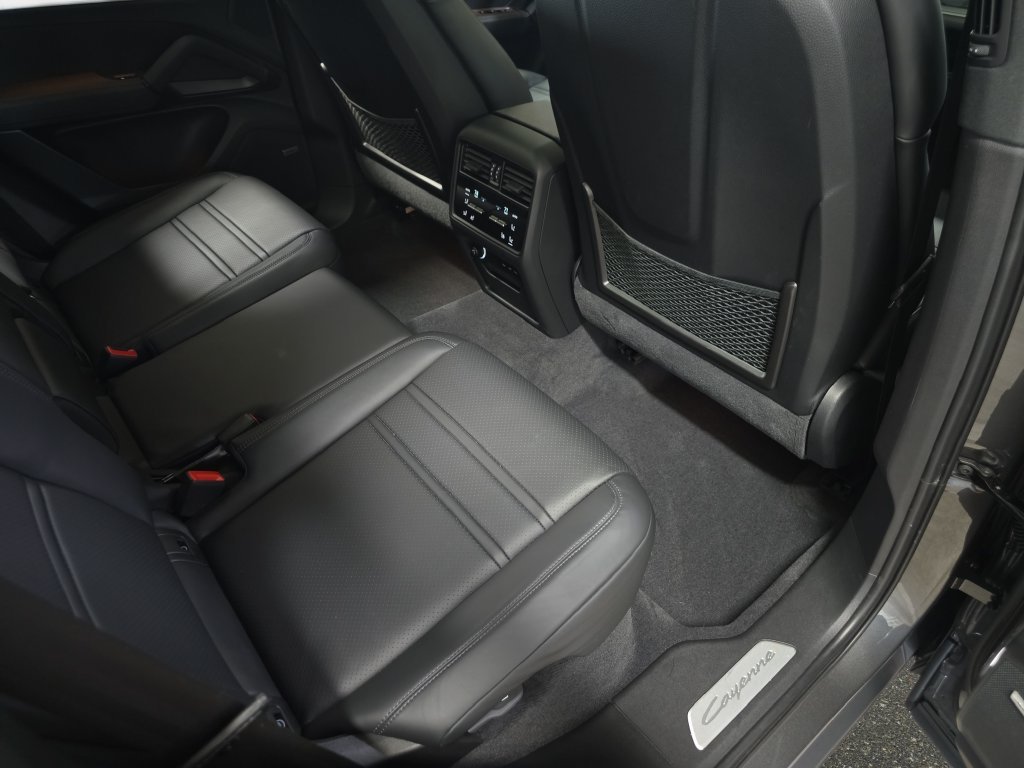Used 2024 Gray Porsche Base image 15