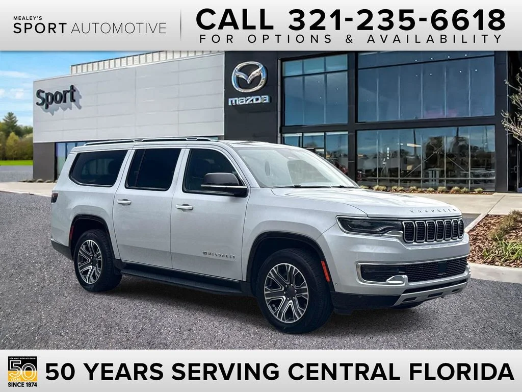 2024 Jeep Wagoneer L's photo