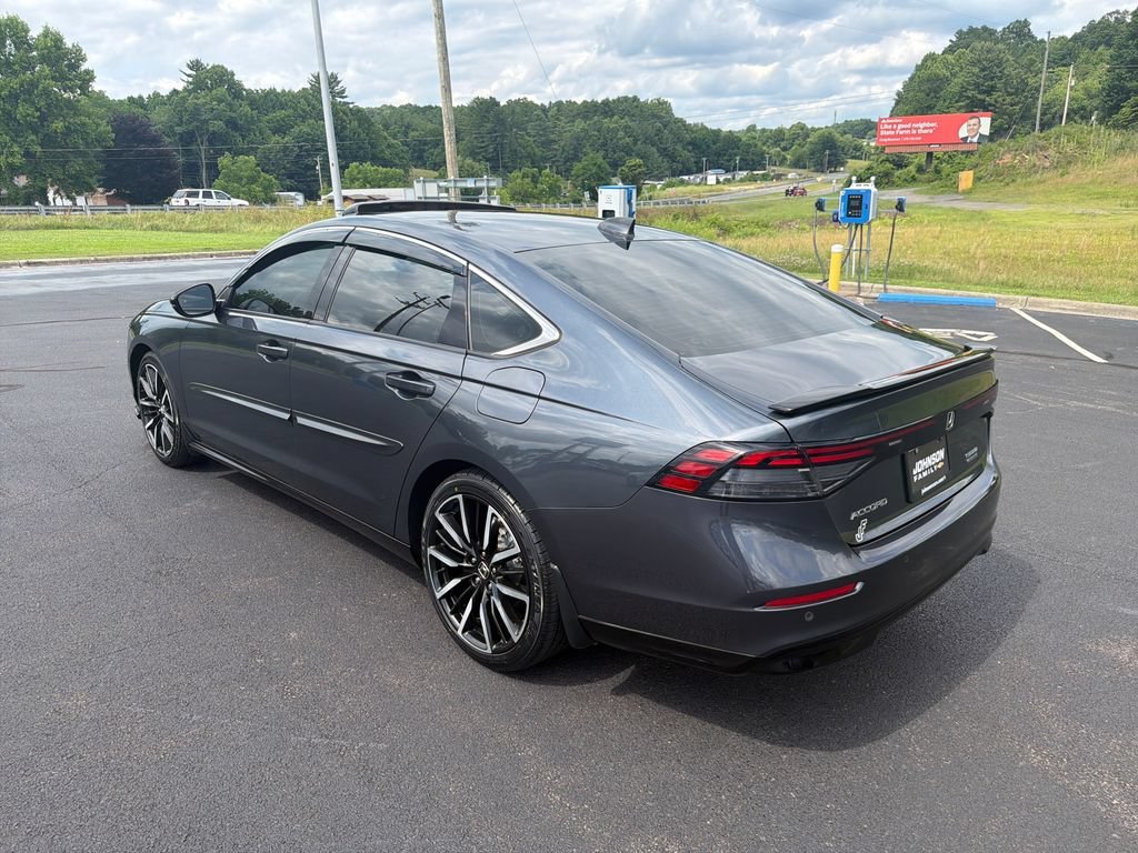 2023 Honda Accord Hybrid Touring - Photo 7
