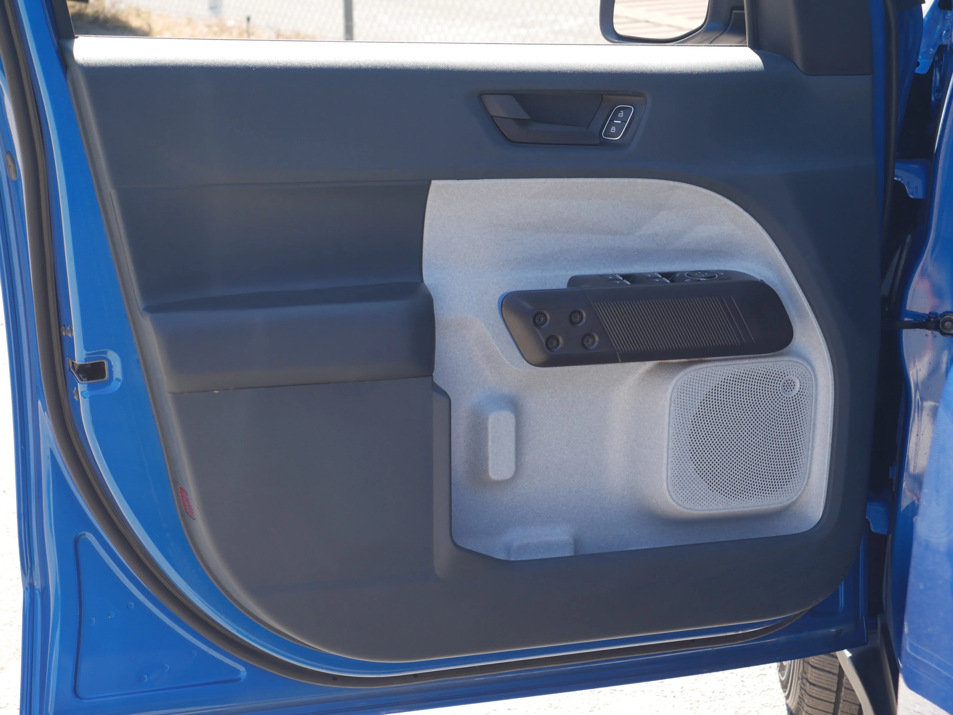 Certified Used 2025 Velocity Blue Ford XLT image 34