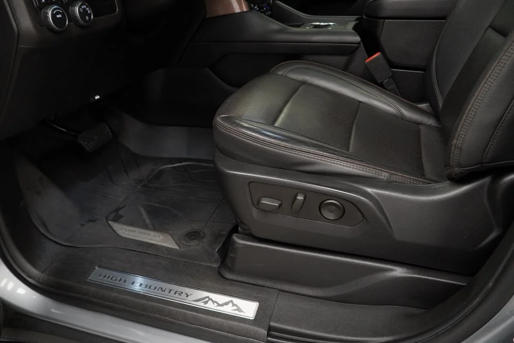 2023 Chevrolet Suburban High Country - Photo 31