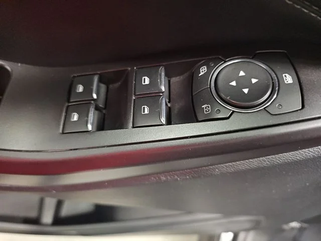 Used 2020 Gray Ford XLT image 28