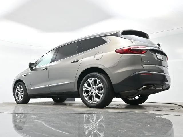 Used 2018 Includes Spectra Gray lower exterior accent color. Buick Avenir image 30