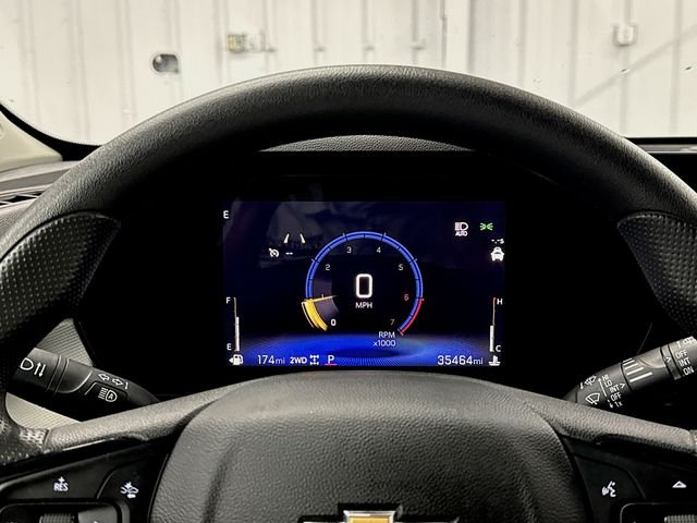 Used 2025 White Chevrolet LT image 10