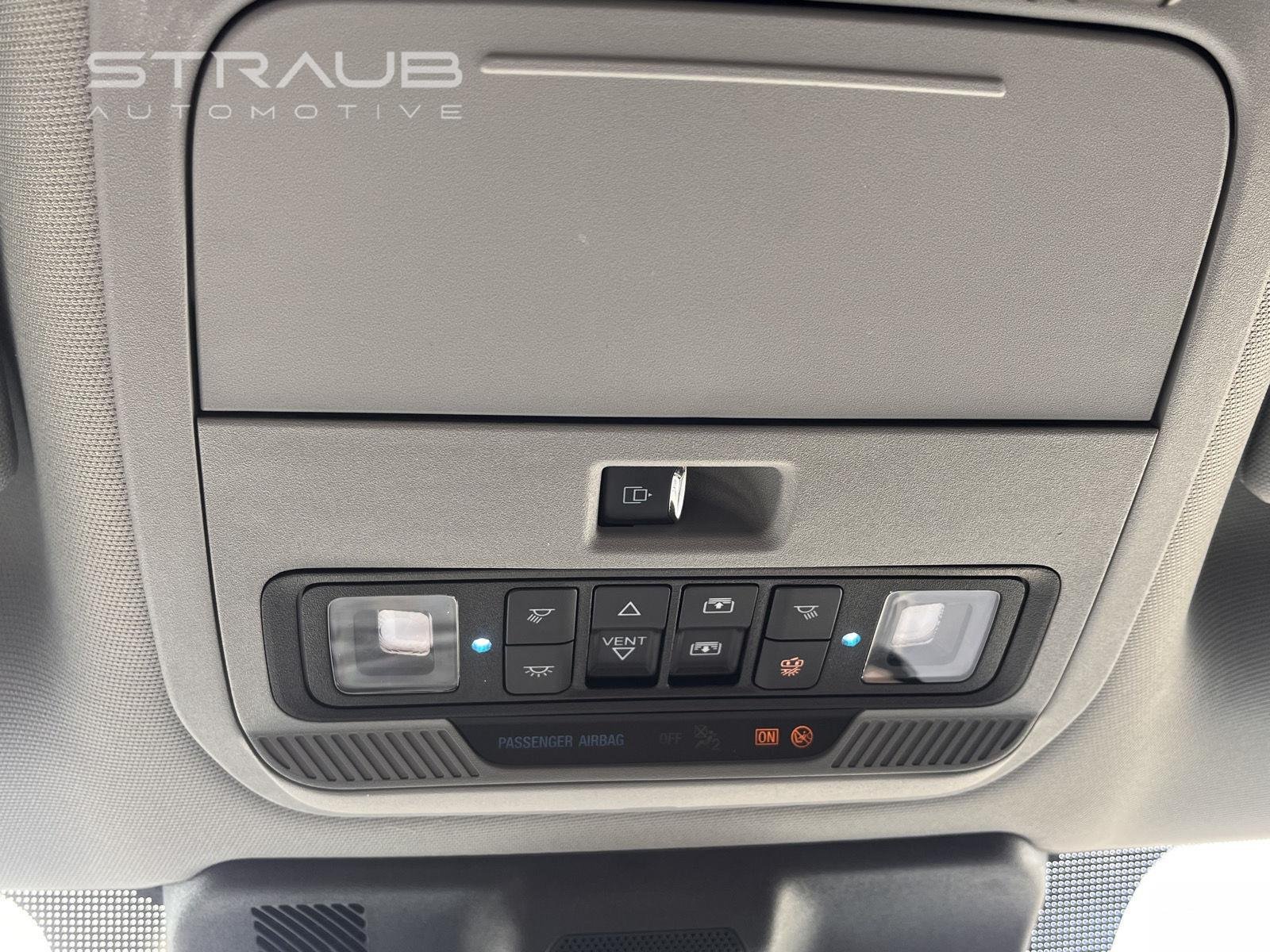 Used 2024 Agate Black Ford XLT image 29