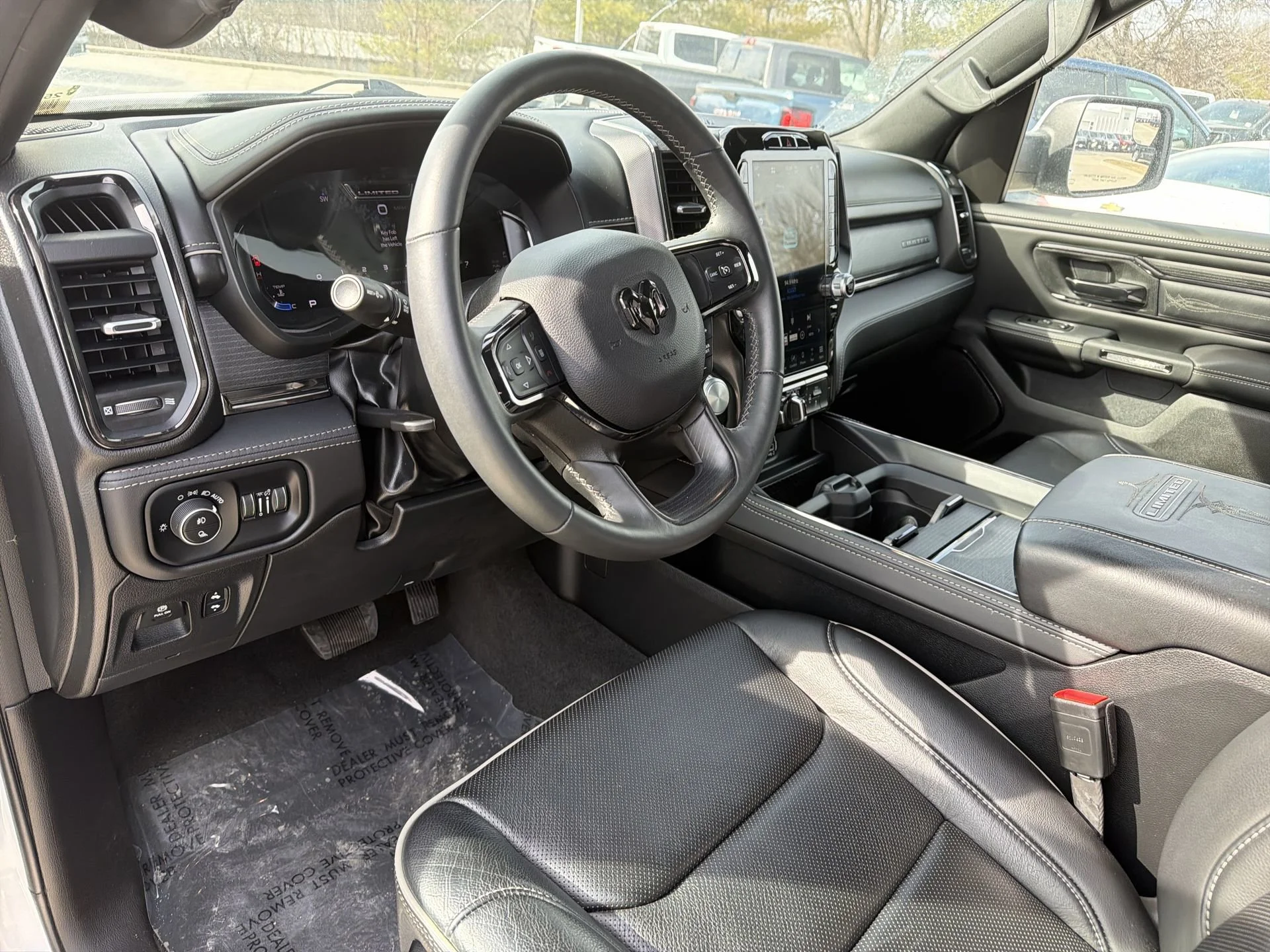 2024 RAM Ram 1500 Pickup Limited - Photo 16