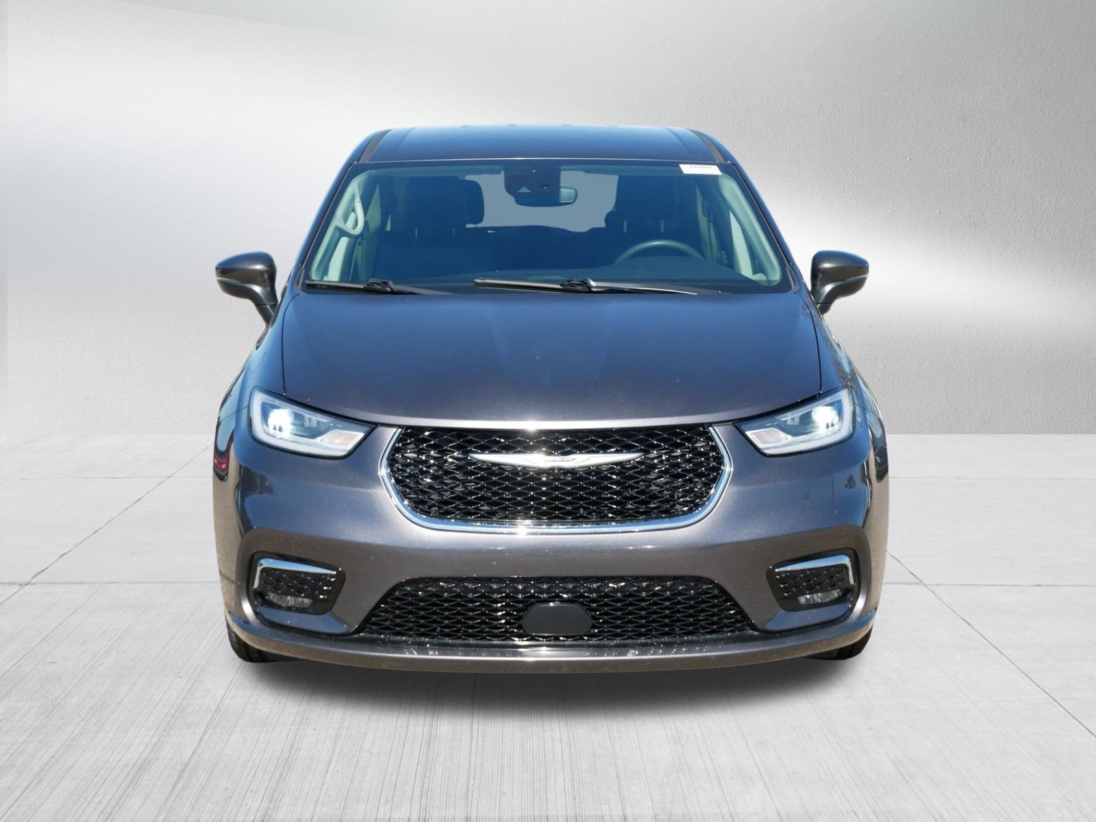 Used 2023 Chrysler Pacifica Touring L with VIN 2C4RC1BG4PR602091 for sale in Brooklyn Center, Minnesota