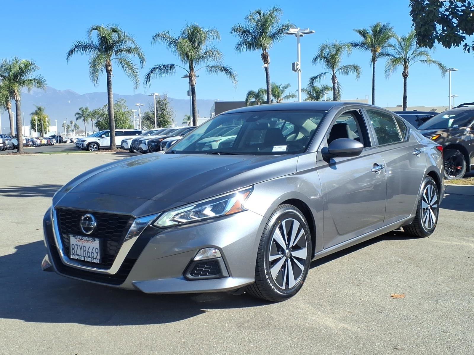 2022 Nissan Altima SV