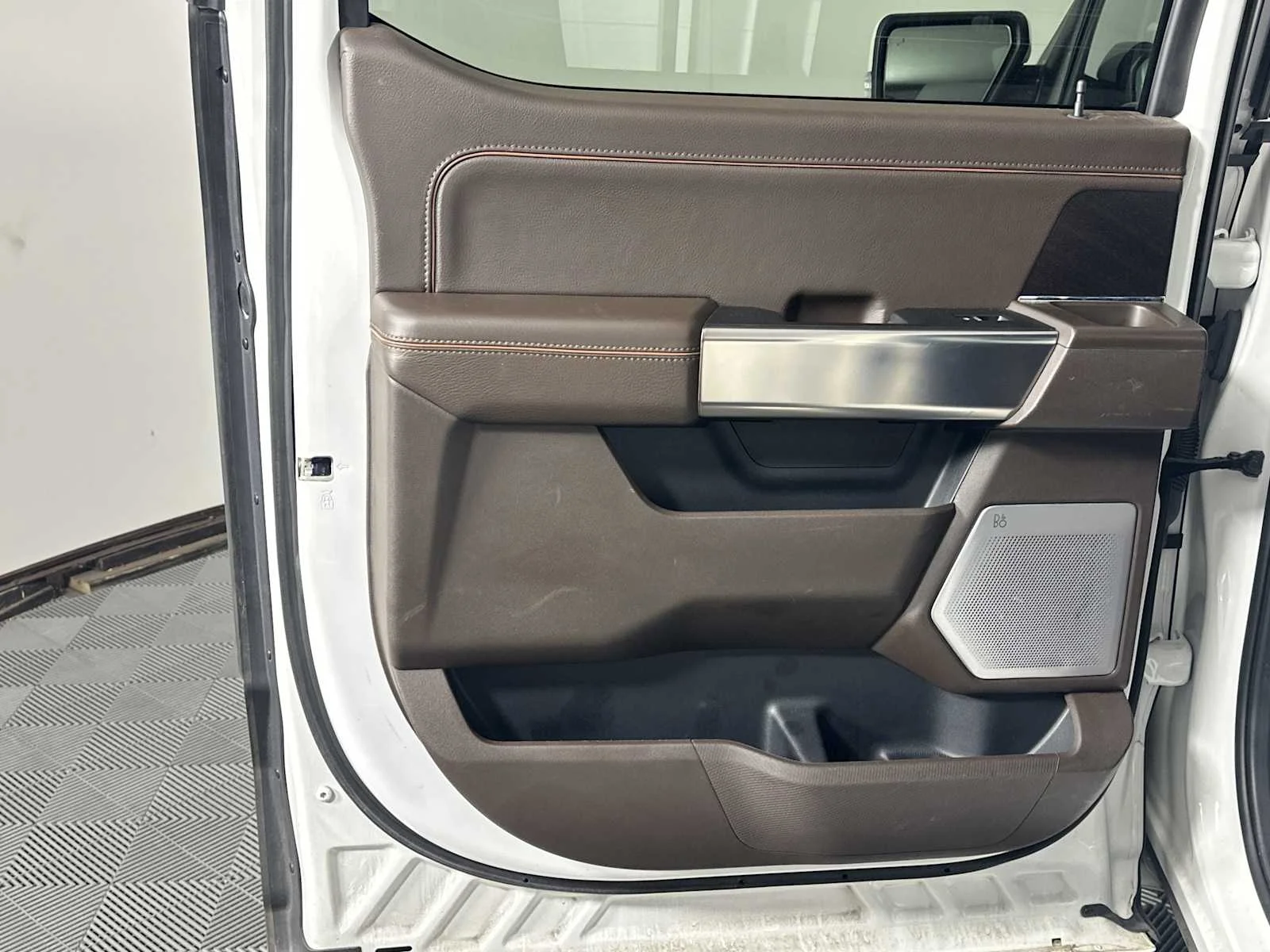 Certified Used 2023 Star White Ford King Ranch image 26