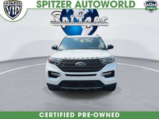 Certified Used 2023 White Metallic Ford XLT image 3