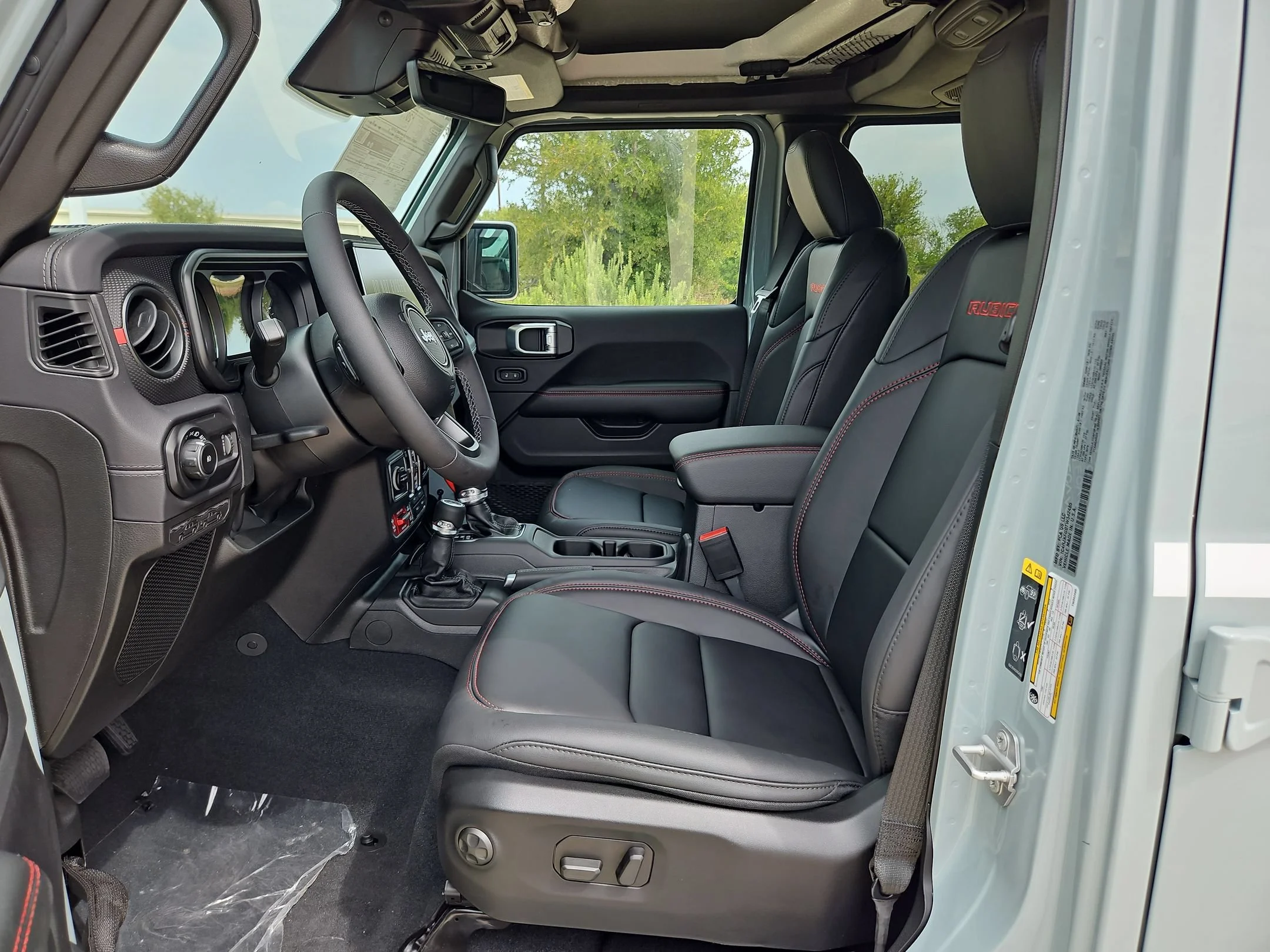 New 2026 Earl Clearcoat Jeep Rubicon X image 9