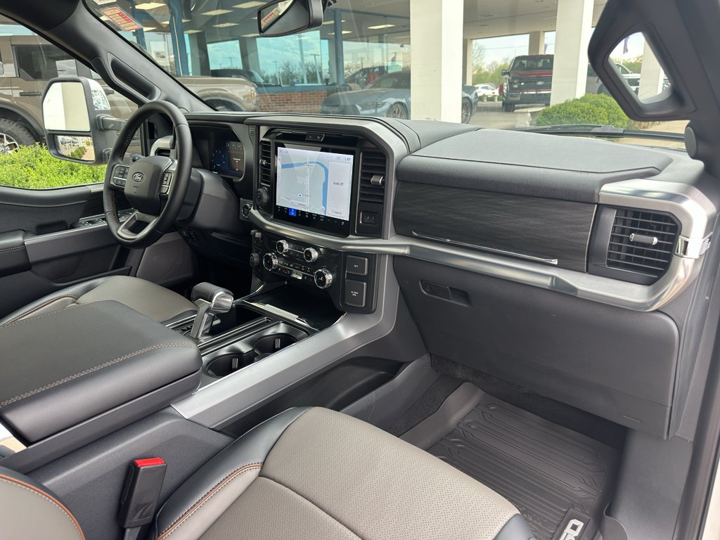2025 Ford F-150 Lariat - Photo 34