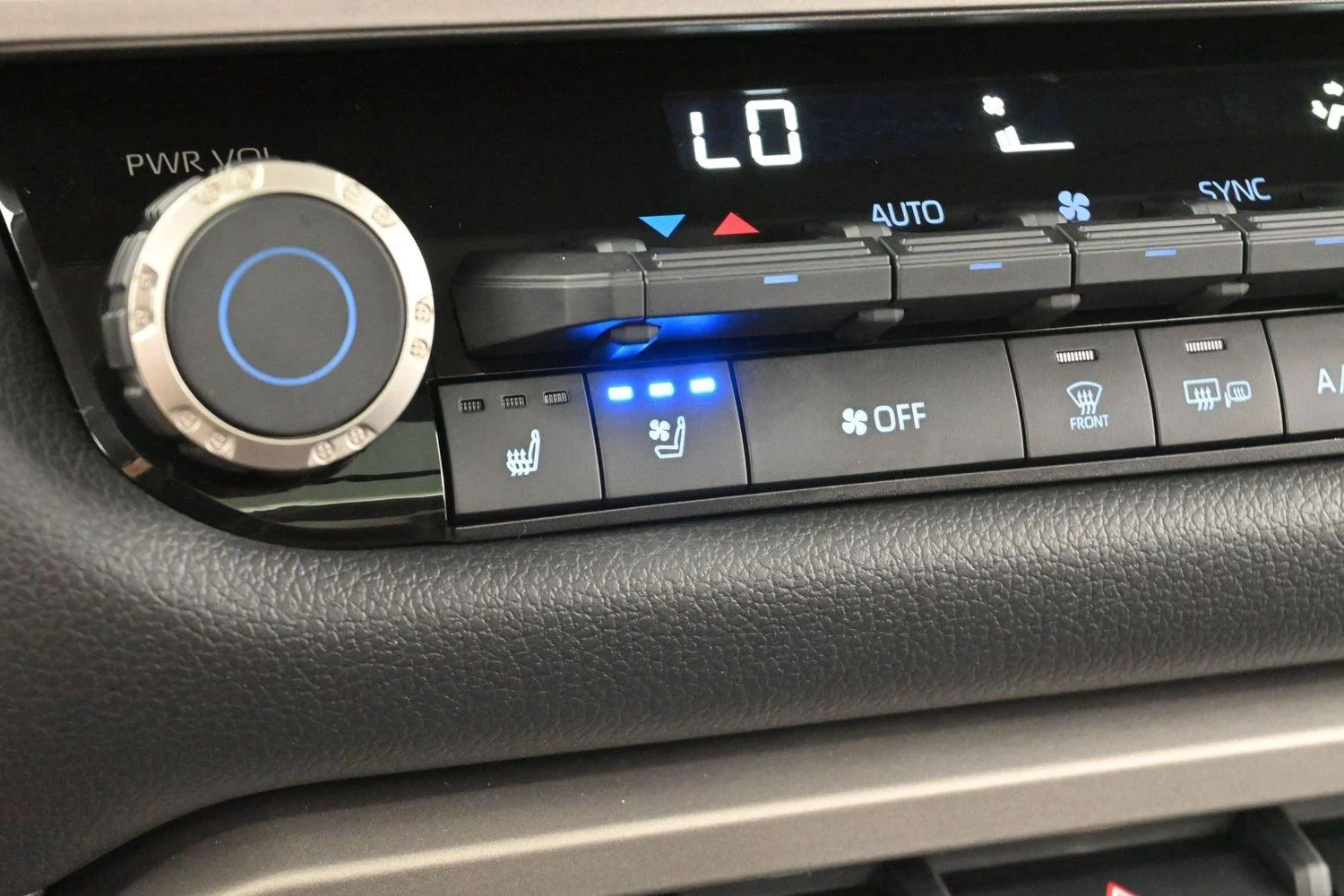 Used 2024 Ice Cap Toyota Limited image 22