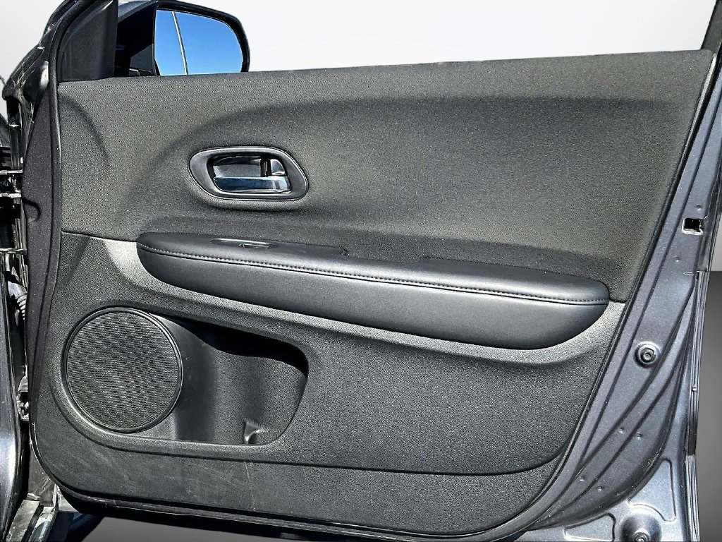 Used 2022 Gray Honda LX image 29