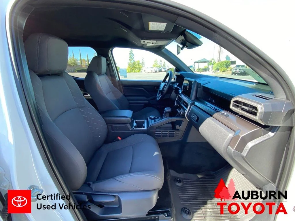 Certified Used 2025 Ice Cap Toyota SR5 image 14