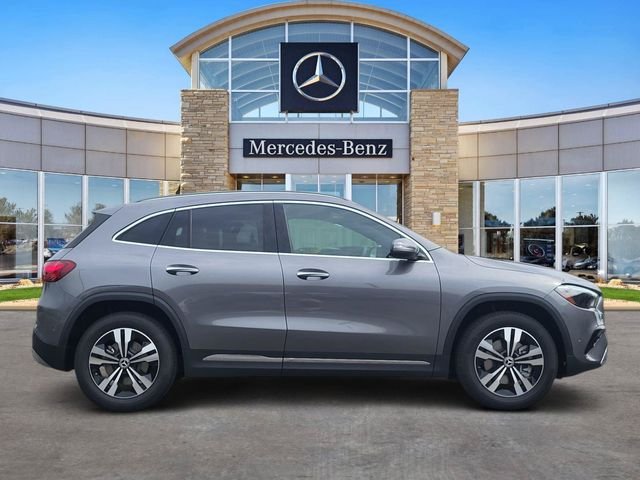New 2026 Mountain Grey Metallic Mercedes-Benz GLA 250 image 5