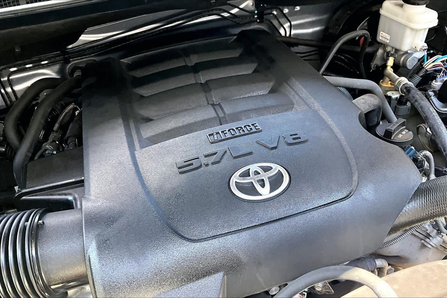 Used 2020 Silver Sky Metallic Toyota Limited image 33