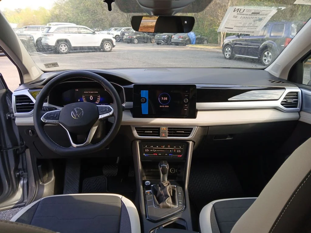 New 2026 Silver Volkswagen 1.5T SE image 12