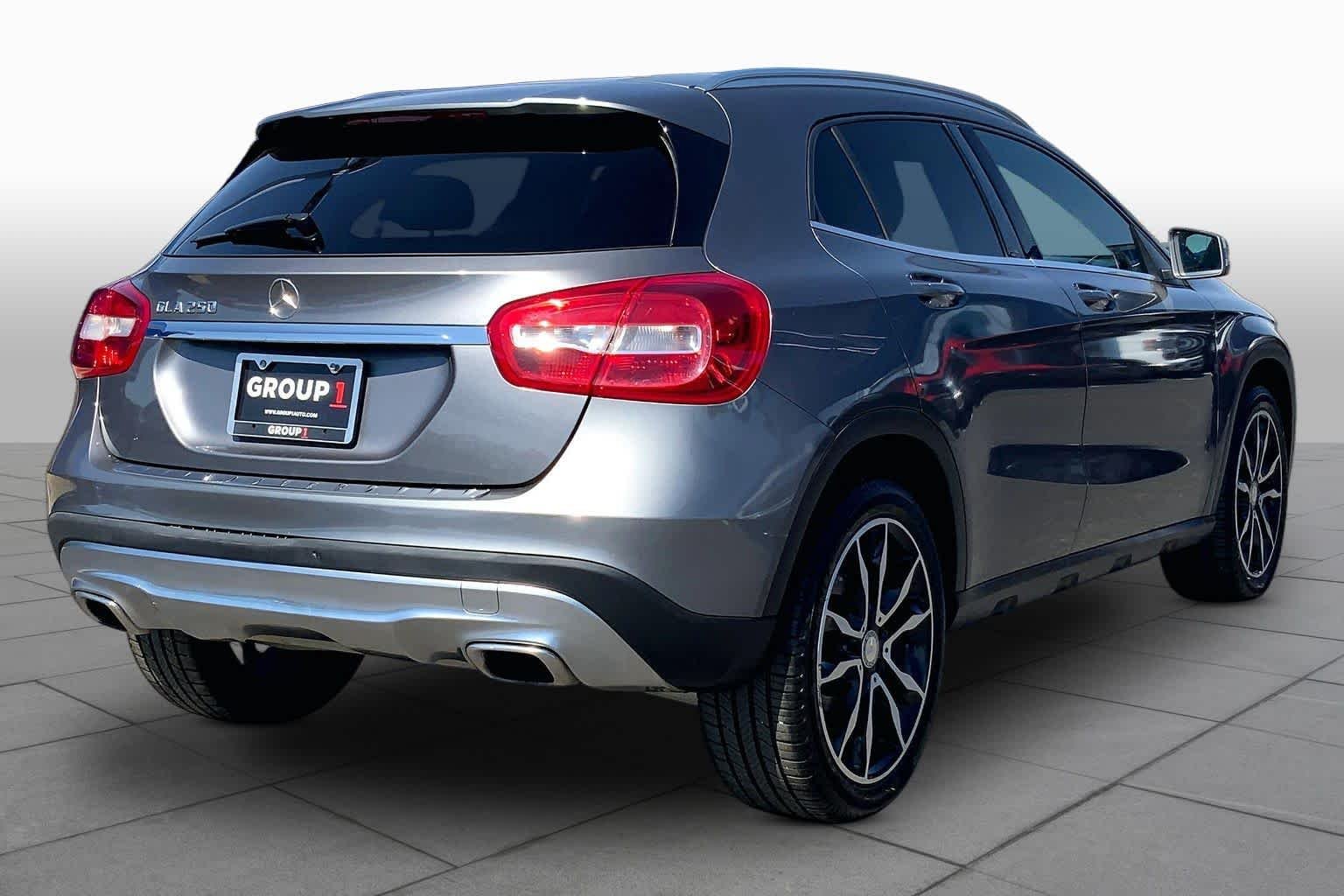 Used 2016 Mountain Gray Metallic Mercedes-Benz GLA 250 image 13