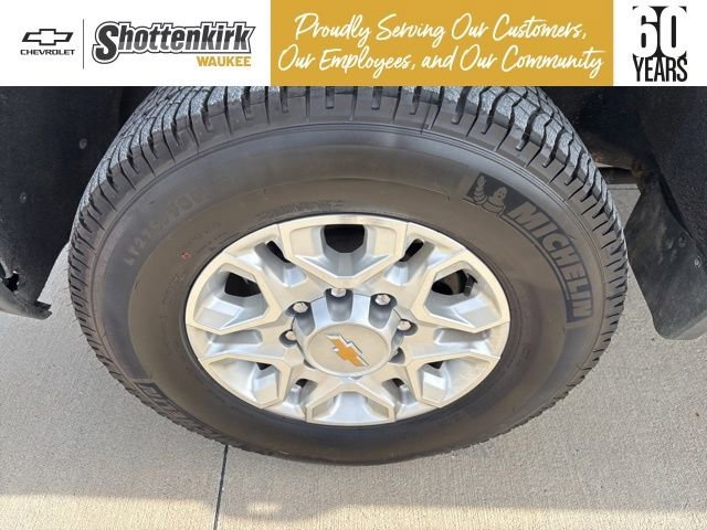 Used 2024 Summit White Chevrolet LTZ image 34