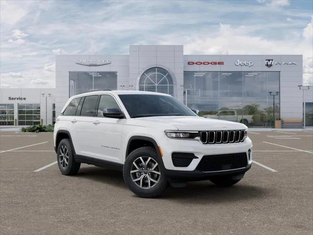 New 2027 Bright White Clear-Coat Paint Jeep  image 57