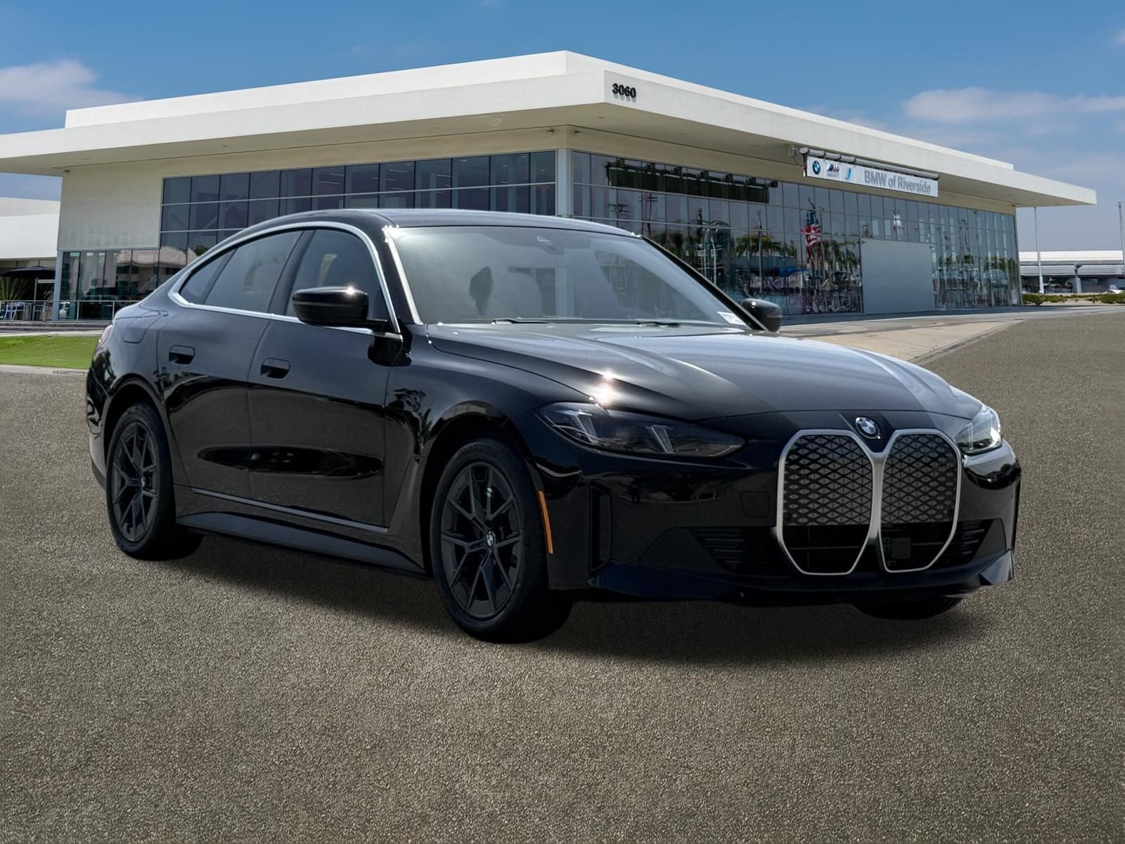 New 2026 Jet Black BMW eDrive40 image 2