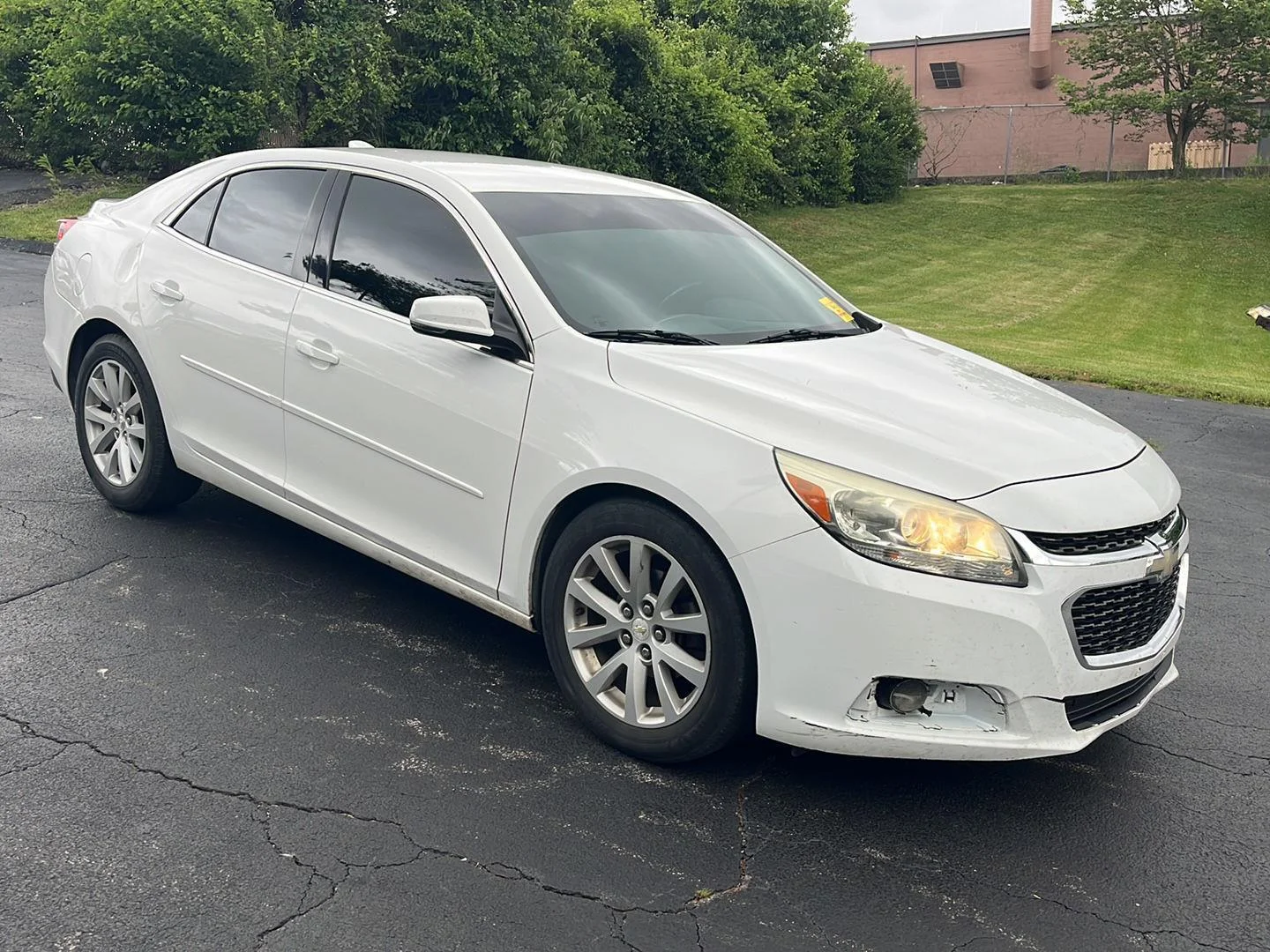 Used 2015 SUMMIT WHITE Chevrolet LT image 7