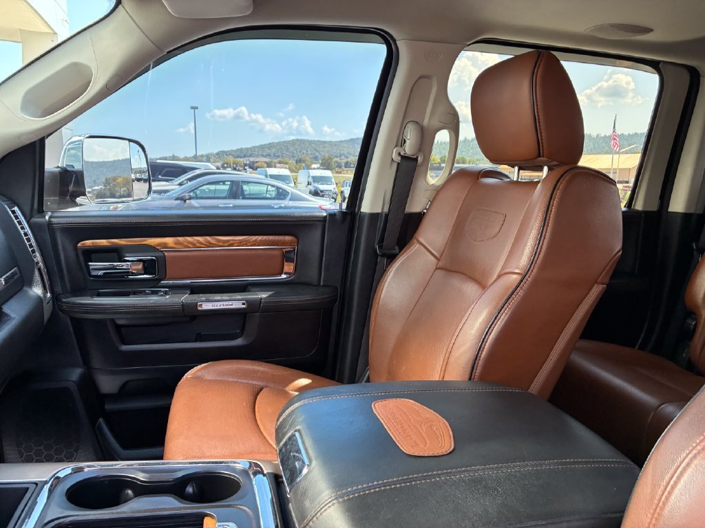 Used 2018 Red Ram Laramie Longhorn image 17