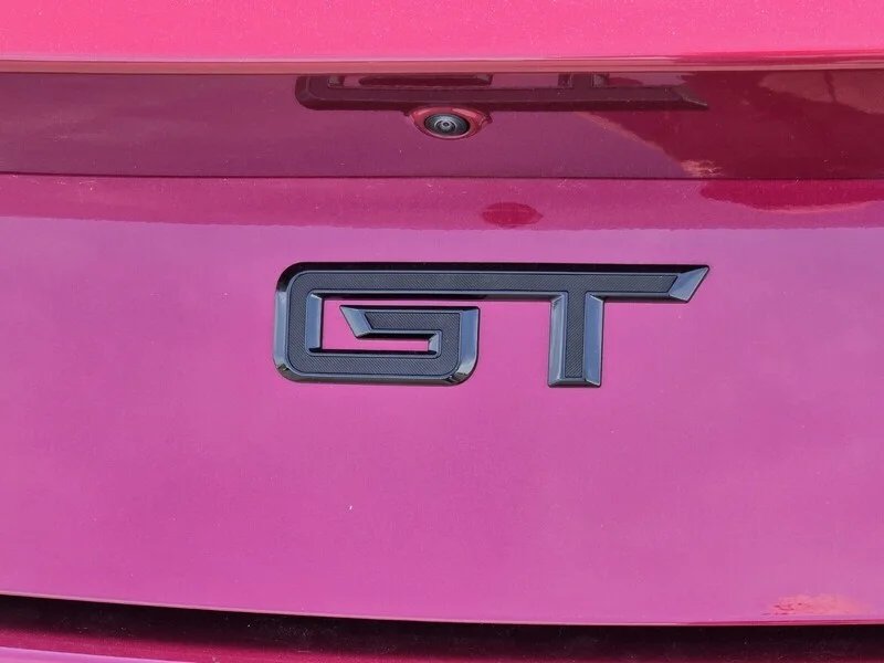Used 2025 Magenta FORD GT FASTBACK image 15