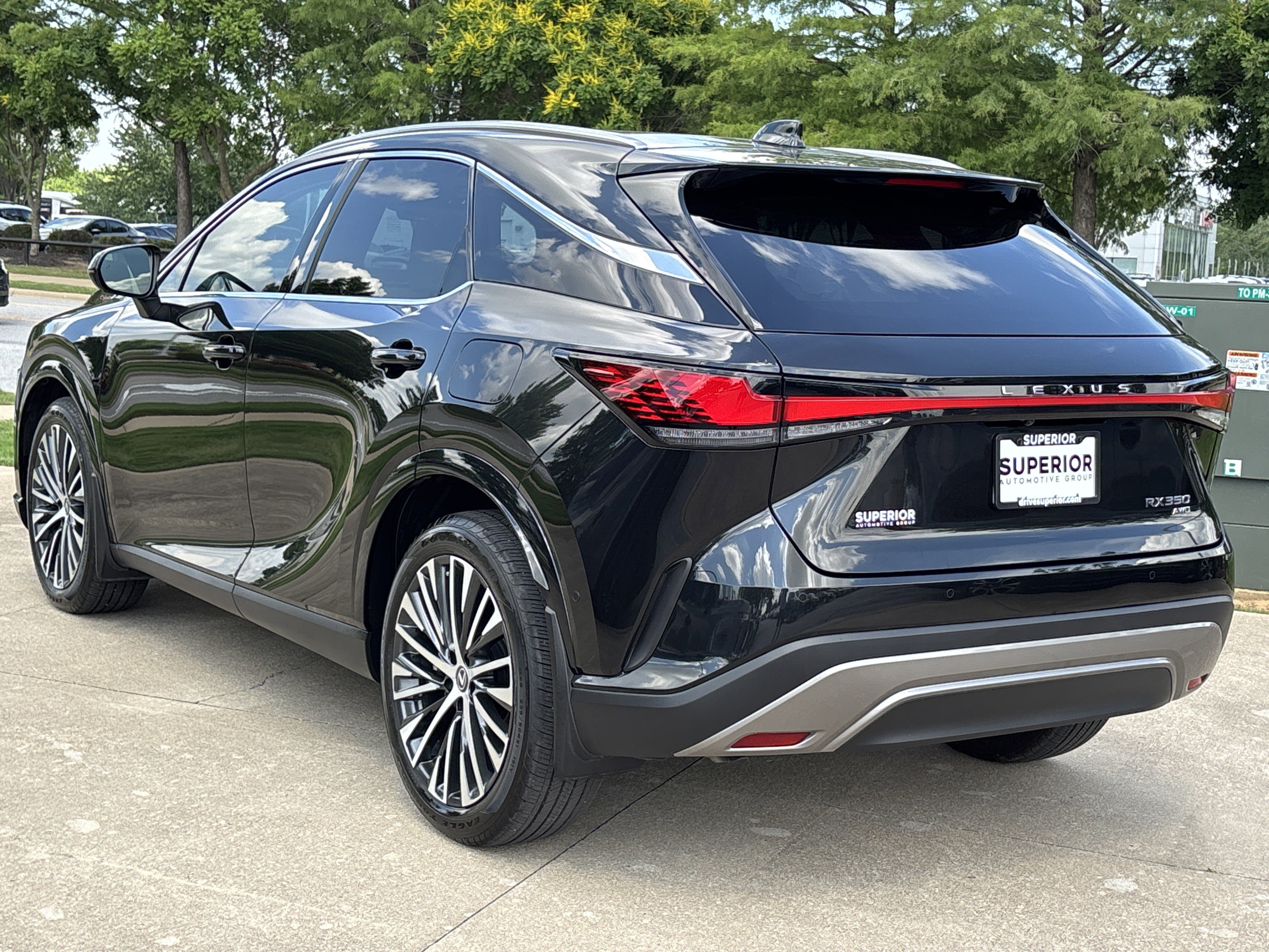 Used 2025 Black Lexus RX 350 Premium Plus image 9