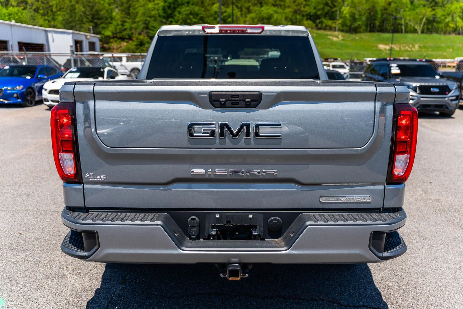 Used 2023 Silver GMC Elevation image 5