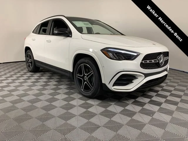 New 2025 Polar White Mercedes-Benz GLA 250 image 44