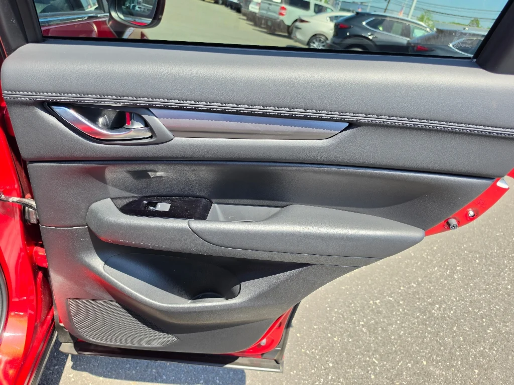 Used 2024 Soul Red Crystal Metallic Mazda 2.5 S Preferred Package image 30