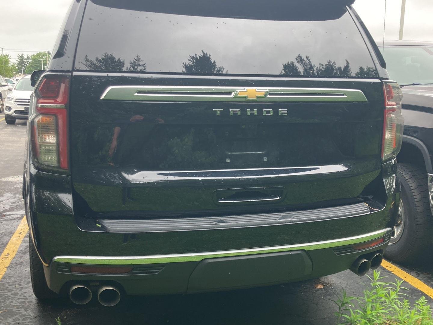 Used 2021 Black Chevrolet High Country image 5
