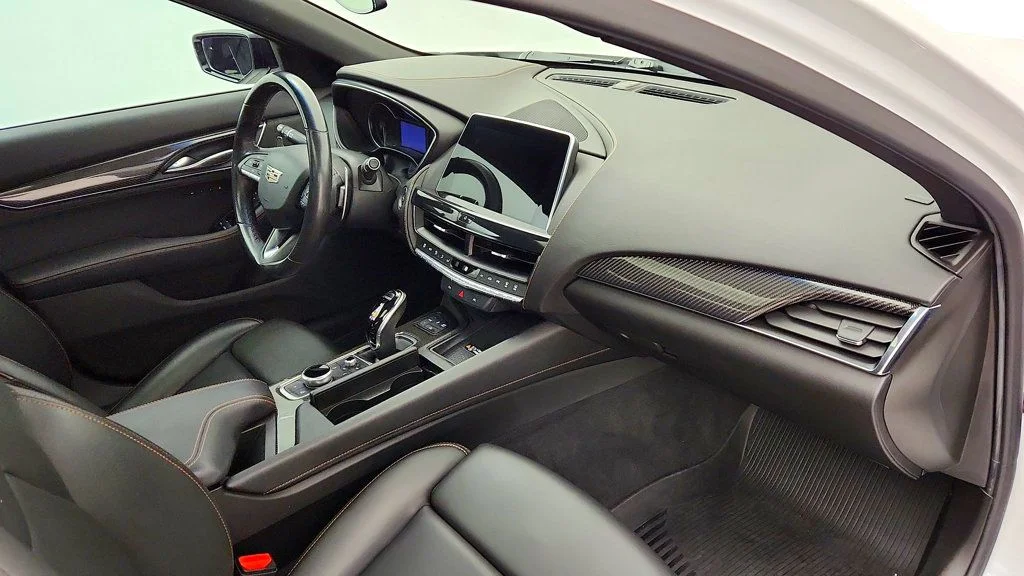 Used 2023 Crystal White Tricoat Cadillac 4dr Sedan Sport image 25