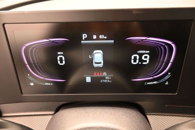 Used 2025 White Kia LX image 3