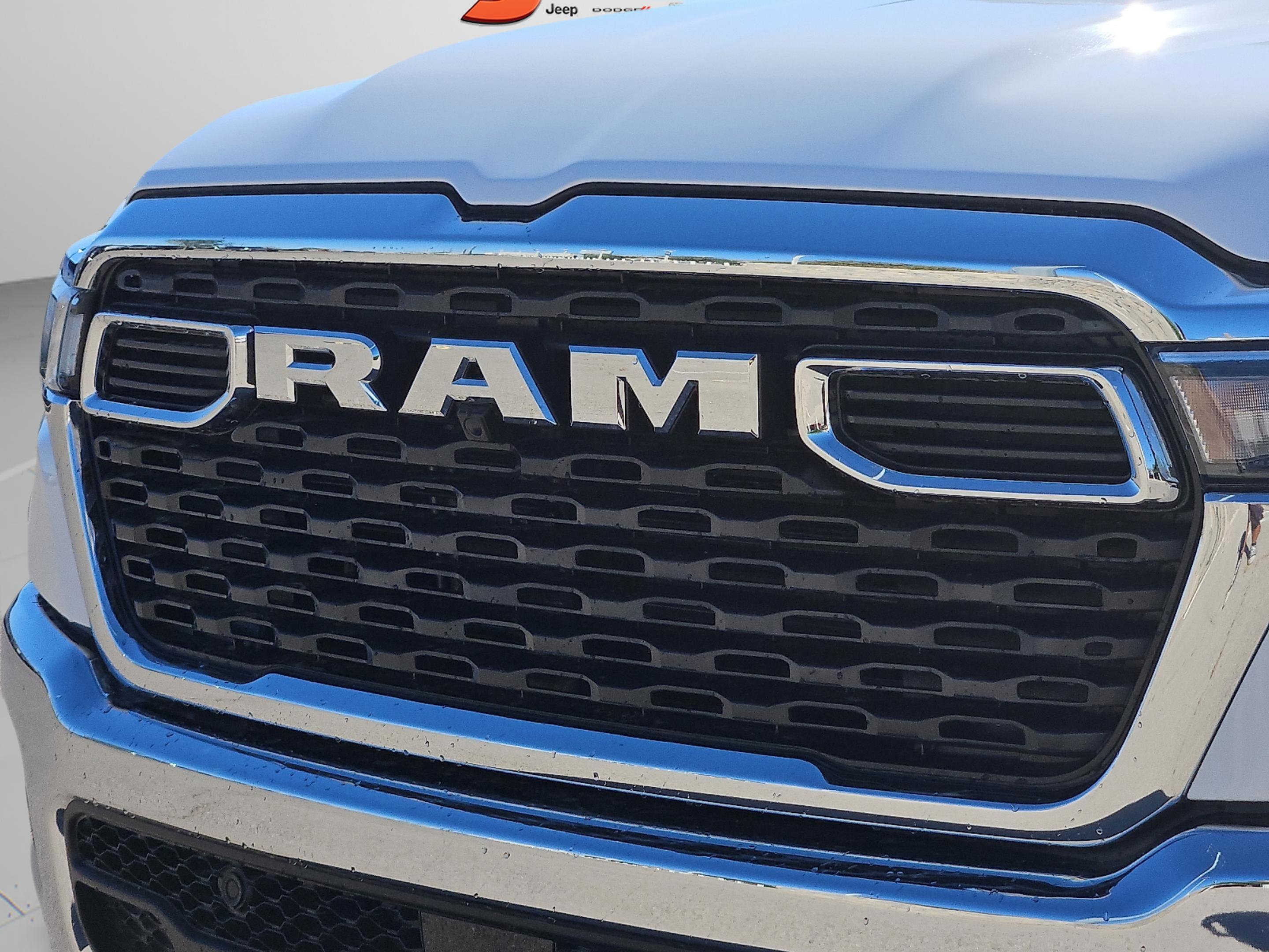 New 2026 Bright White Clear-Coat Exterior Paint RAM Lone Star image 7